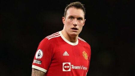 Start of a new journey – Ex-Man Utd defender Phil Jones sets sights on coaching