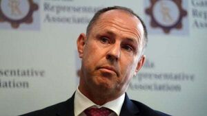 Gardaí threaten industrial action if row goes unresolved Gardaí threaten industrial action if row goes unresolved