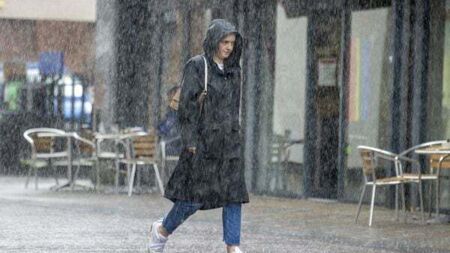 Saturday rain warning for three southern counties