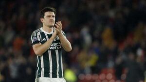 Erik ten Hag says Harry Maguire ‘playing like we want him to’