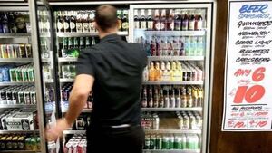 Study finds strong links between harmful alcohol consumption and obesity in Irish adults Study finds strong links between harmful alcohol consumption and obesity in Irish adults
