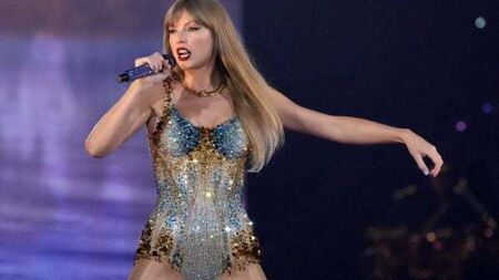 Taylor Swift claims biggest chart opening of the year for rerecorded album 1989