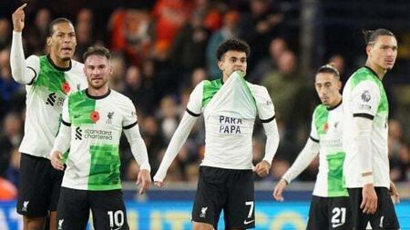 Being among teammates feels like a ‘safe place’ for Luis Diaz – Virgil van Dijk