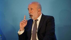 ‘Far too early’ to discuss reducing interest rates, says Central Bank governor ‘Far too early’ to discuss reducing interest rates, says Central Bank governor
