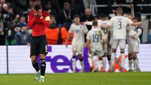 Man Utd throw away lead twice after Rashford red in damaging Copenhagen defeat