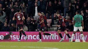 Dominic Solanke double downs Newcastle as Bournemouth climb out of bottom three