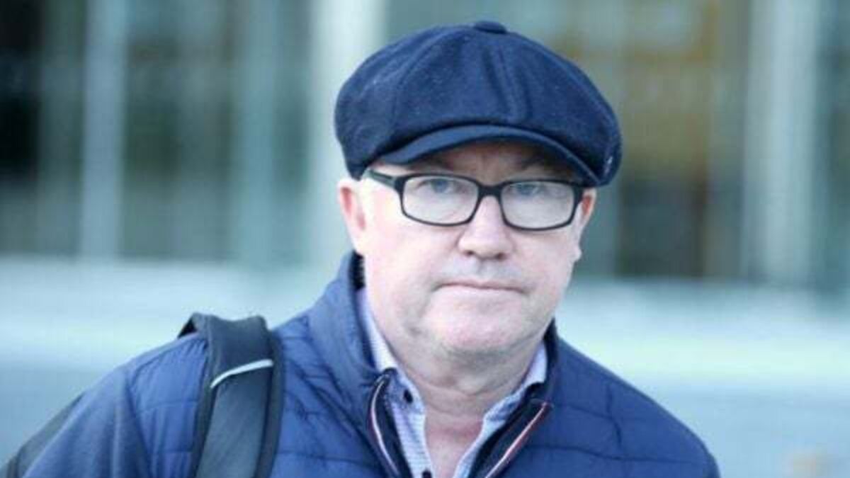 Michael Lynn trial: Legal exec says she signed another solicitor's name at Lynn's instruction