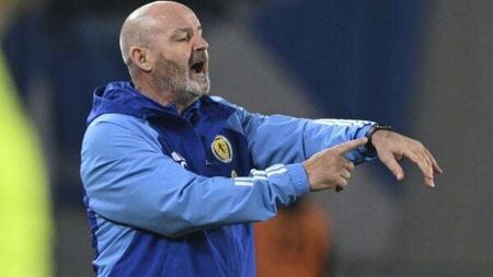 Steve Clarke praises Scotland for keeping their heads after late draw in Georgia