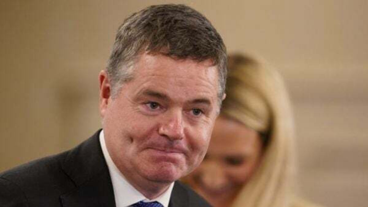 Irish Government ‘willing to help restore powersharing in any way economically’