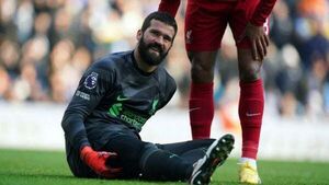 Alisson Becker injury ‘not as bad’ as Liverpool boss Jurgen Klopp first feared