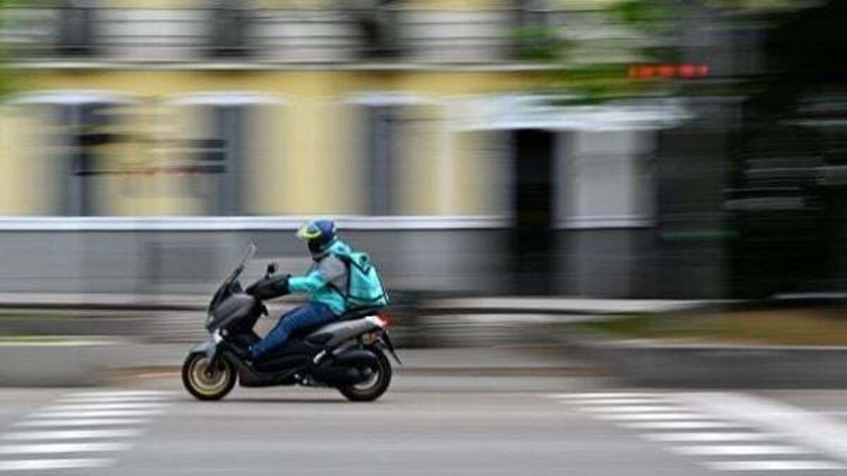 Woman avoids jail for careless driving causing death of Deliveroo rider