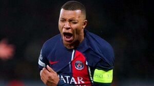 Kylian Mbappe helps 10-man PSG to victory against Le Havre
