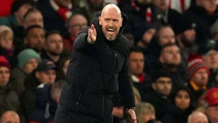 Crisis? Not for us – Erik ten Hag can see Man Utd progress after Chelsea win