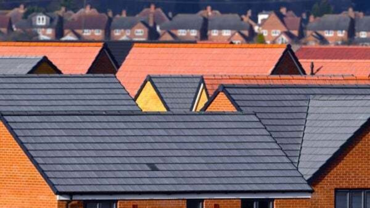 House prices rise 2.3% nationally but decline in Dublin