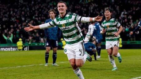Celtic end Champions League campaign with last-gasp winner against Feyenoord