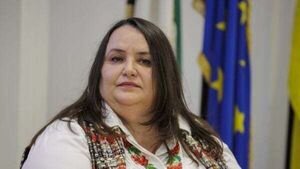 Ambassador ‘understands’ decision to cut support for Ukrainians Ambassador ‘understands’ decision to cut support for Ukrainians