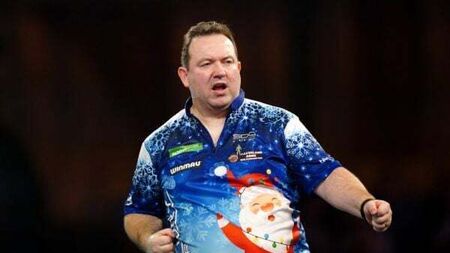 Brendan Dolan claims dramatic World Darts Championship win over Mickey Mansell