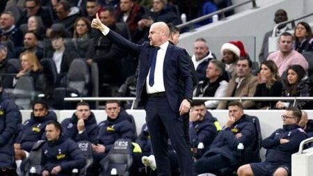 Sean Dyche plays down any potential Man City issues ahead of Everton clash