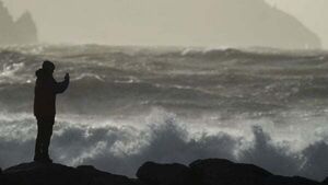 Storm Gerrit: Met Éireann issues new alerts with unsettled weather to last until New Year Storm Gerrit: Met Éireann issues new alerts with unsettled weather to last until New Year