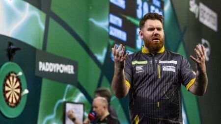 Scott Williams sparks controversy with insensitive remarks after third-round win