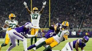 Green Bay Packers take control of race for final wildcard berth