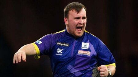 Teenager Luke Littler continues path to historic World Darts Championship glory