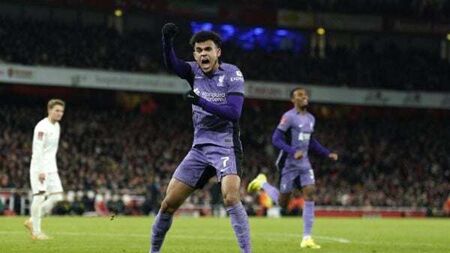 Liverpool increase Arsenal’s misery with late double in FA Cup