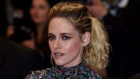 Kristen Stewart says Twilight is a gay movie that is ‘all about oppression’