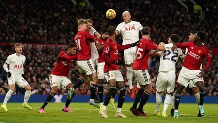 Tottenham twice fight back to deny Man Utd victory in front of Jim Ratcliffe