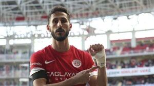 Israeli footballer charged with inciting hatred during match in Turkey