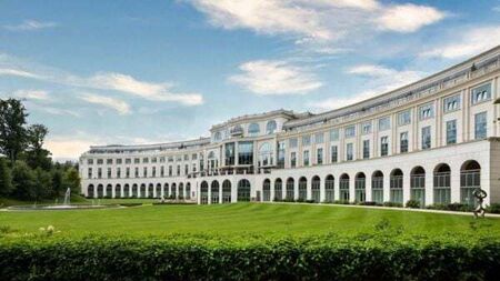 Powerscourt Hotel secures permission for new building to accommodate staff to address staff shortage