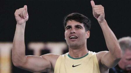 Carlos Alcaraz makes convincing return to Australian Open with straight-sets win
