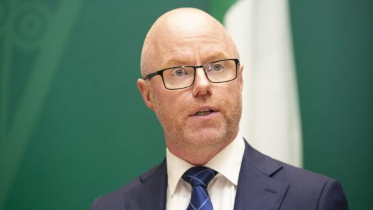 Donnelly denies Government is 'caving to protestors' over accommodating refugees