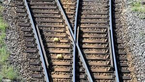 Passenger trains were allowed to pass over broken rail on busy line, report finds Passenger trains were allowed to pass over broken rail on busy line, report finds