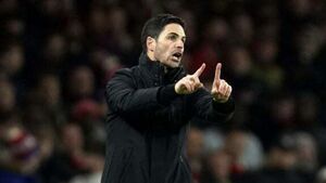 Mikel Arteta: Arsenal must start winning to stay in Premier League title race