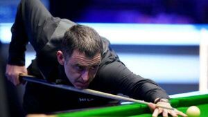 ‘Mind-boggling’ Ronnie O’Sullivan races to World Grand Prix win over Ding Junhui ‘Mind-boggling’ Ronnie O’Sullivan races to World Grand Prix win over Ding Junhui