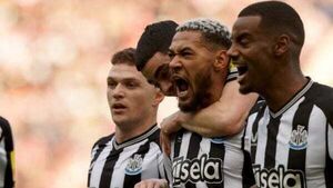 Newcastle may have to sell Joelinton this summer, says boss Eddie Howe