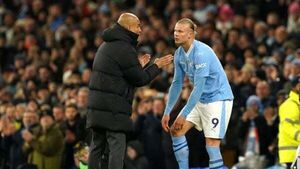 Julian Alvarez has birthday to remember as Erling Haaland returns in City win Julian Alvarez has birthday to remember as Erling Haaland returns in City win