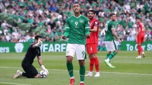 Celtic set to wrap up loan for Norwich striker Adam Idah before window closes