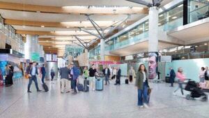 Over 2.3m passengers pass through Cork and Dublin Airport in January Over 2.3m passengers pass through Cork and Dublin Airport in January