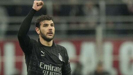 AC Milan maintain impressive Serie A form with narrow win over Napoli