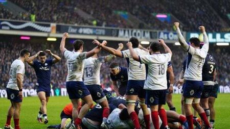 World Rugby not planning to explain controversial try decision in Scotland match