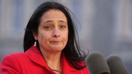 Minister Catherine Martin’s position ‘now untenable’ – Labour