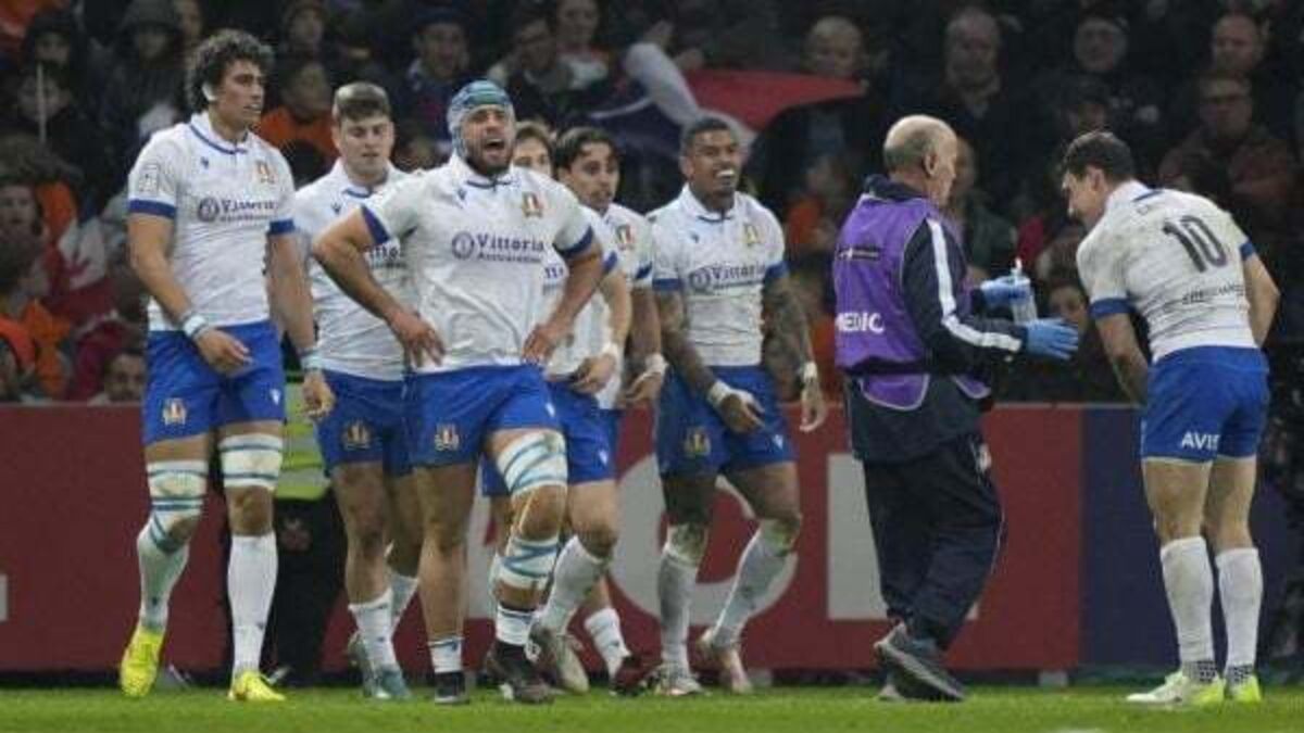 Italy miss late kick to beat France and have to settle for a draw in Lille
