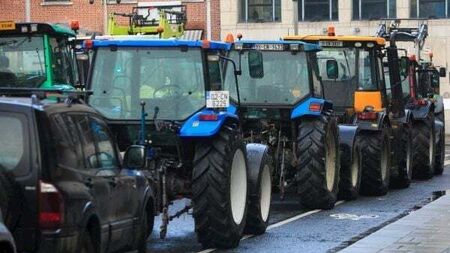 Tractor convoy organised as part of Irish Farmers’ Association protest
