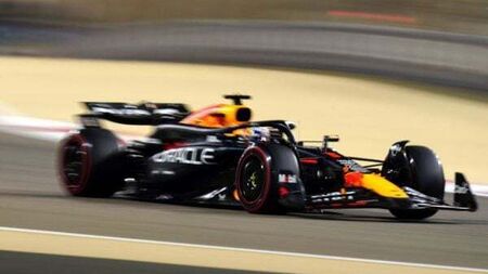 Max Verstappen continues where he left off in 2023 with pole position in Bahrain