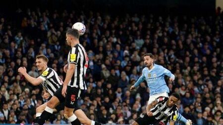 Bernardo Silva fires Man City into record sixth successive FA Cup semi-final