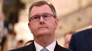 Man removed from plane following ‘verbal altercation’ with DUP leader Donaldson Man removed from plane following ‘verbal altercation’ with DUP leader Donaldson