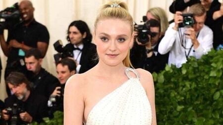 Dakota Fanning says becoming a mother is more important than acting