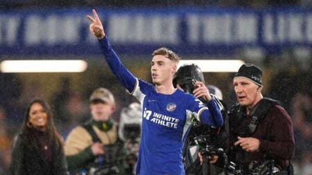 Cole Palmer’s treble sinks Manchester United and gives Chelsea stunning late win